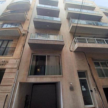 Sliema Apartment Close To Beach Bagian luar foto